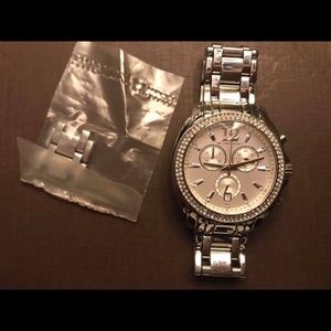SOLD......Watches Michael kors4 watches for $$235